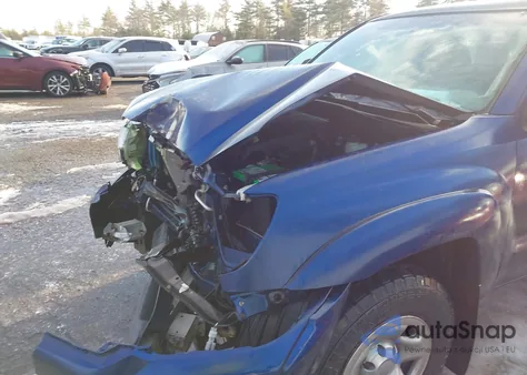 2015 Toyota Tacoma Base V6 из США, поврежденный, VIN 3TMMU4FNXFM079666